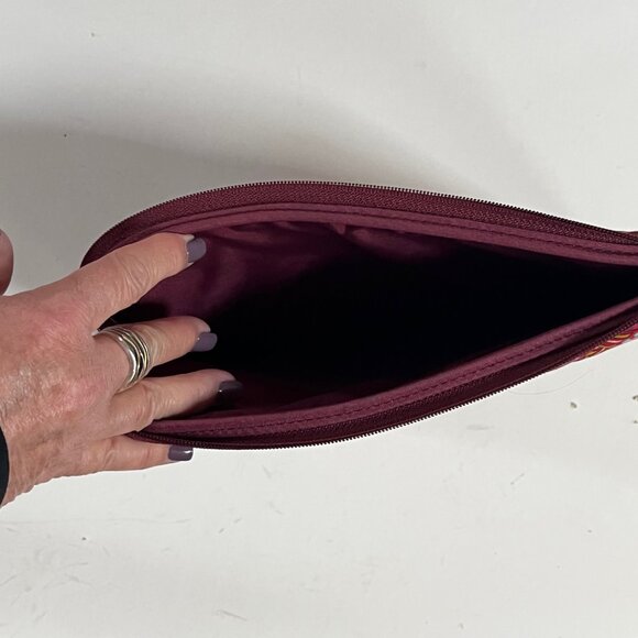 Vera Bradley eReader Sleeve - Picture 2 of 4